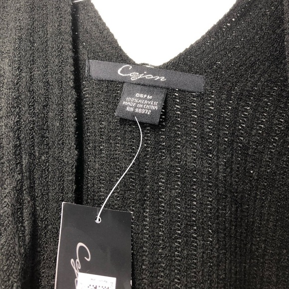 15. NWT Cejon Swallow w/ Fringes - Picture 1 of 4